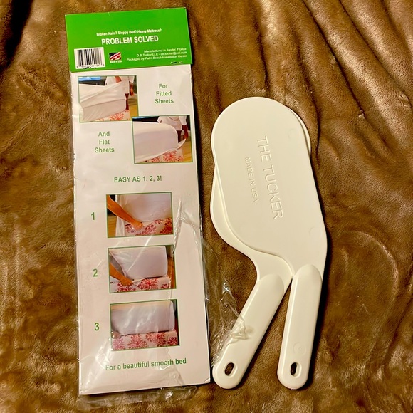 Tucker—the bed tucker—Twin Pack - Picture 1 of 2